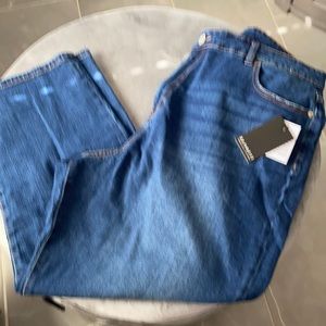 eloquii Capris Cropped Medium Wash Jeans 18W NWT